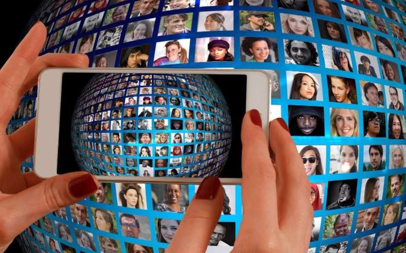 Are you reactive or proactive with your customers? Proactive Customer Experience