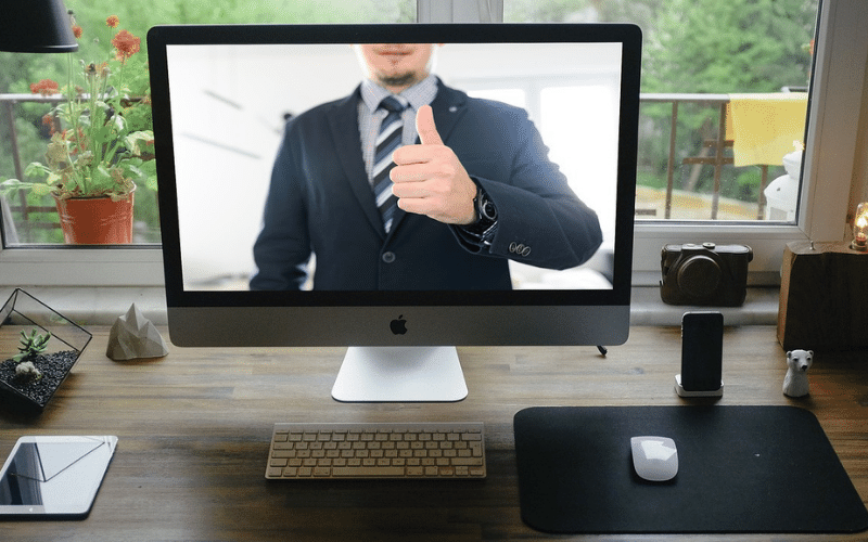 Hybrid work environments for CX teams are here to stay
