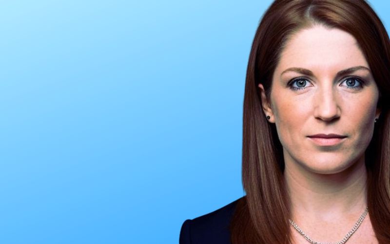 A career dedicated to customer experience – Interview with Rebecca Burns